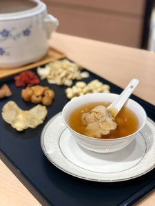 滋補養陰雞泡膠湯 