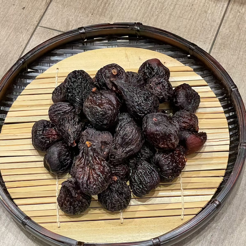 紫無花果